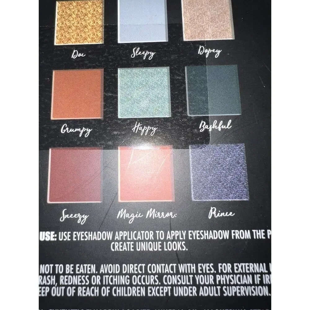Disney Snow White Eyeshadow Palette--12 Shades--Brand New